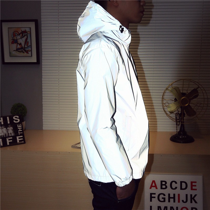 Jaket Angin LED Menyala untuk  - Reflective Running Jacket ulasan dan harga